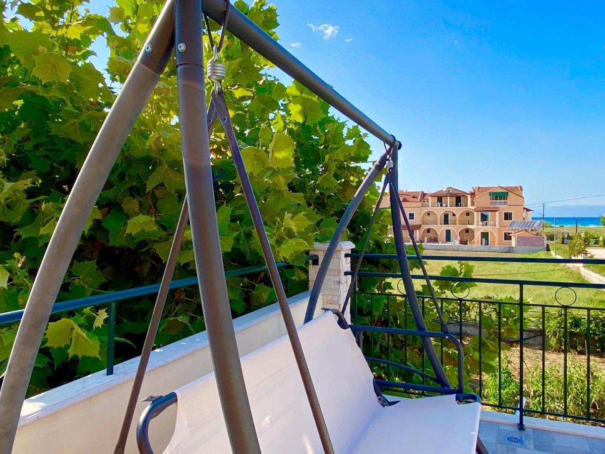 Asteraki Poolside Apartment By Dadovillas Akharávi Eksteriør bilde